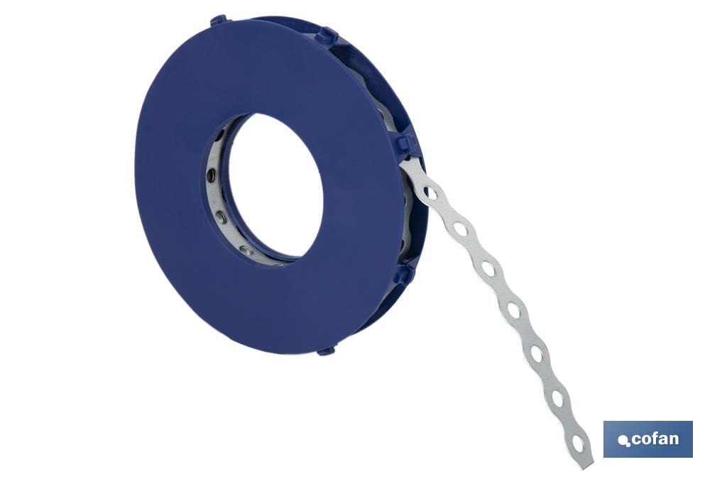 Rollo de Cinta Perforada de Acero Galvanizado | Medidas: 17 mm X 0,8 mm x 10 m